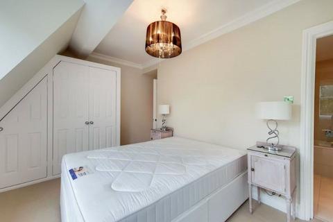 2 bedroom flat to rent, Sutherland Avenue, Little Venice, London