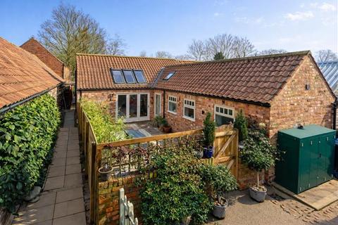 4 bedroom character property for sale, Linton-on-Ouse, York