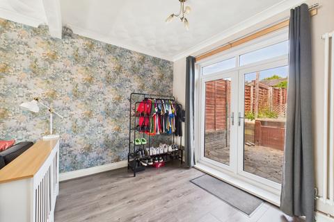 3 bedroom semi-detached house for sale, Lilac Avenue, Ashton-In-Makerfield, WN4