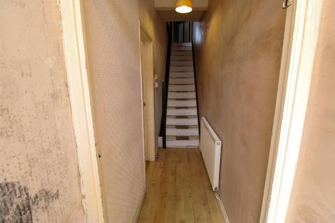11 Caia Road, Wrexham, LL13 8DS