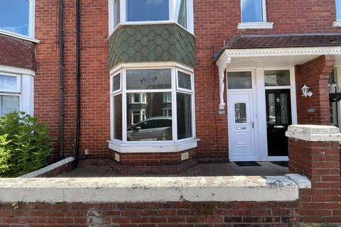 2 bedroom flat for sale, Talbot Road, South Shields, NE34