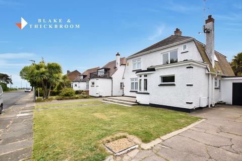 Albany Gardens West, Clacton-on-Sea
