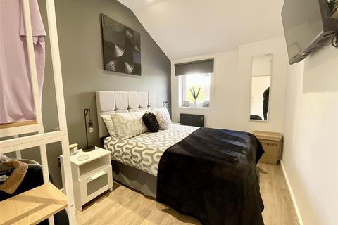 2 bedroom apartment for sale, Westbourne Road, Dacre, YO11