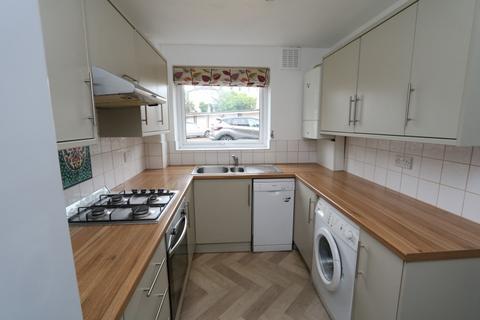 2 bedroom apartment to rent, Exeter Court, Surbiton KT6