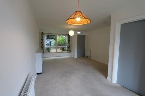 2 bedroom apartment to rent, Exeter Court, Surbiton KT6