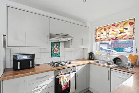 undefined, Exeter Court, Surbiton KT6