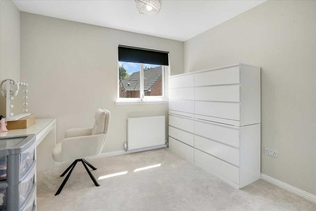 Bedroom Three (1)