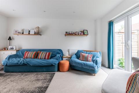 15 Bevan Road, Bitton, Bristol, BS30 6AE