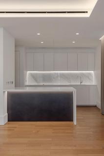 2 bedroom flat for sale, Lancer Square, London, W8