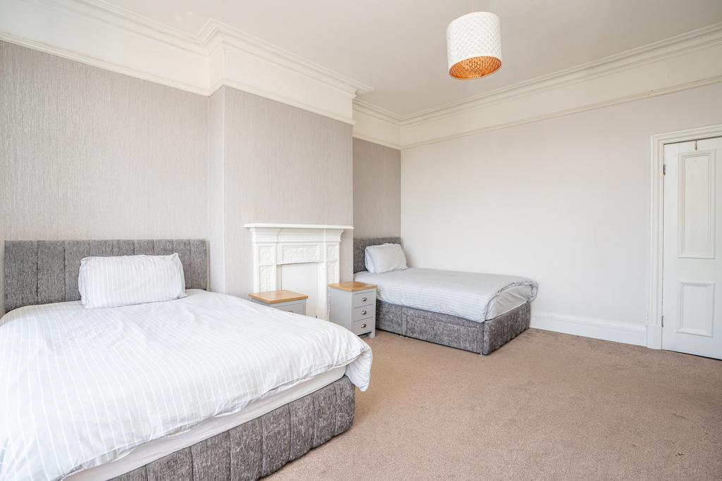 Morrislane25