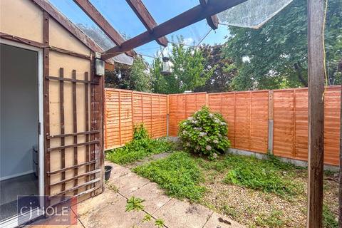 4 bedroom end of terrace house to rent, Hayes Close, St Philips, Bristol, BS2