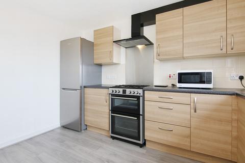 3/6 Oxgangs Avenue, Edinburgh, EH13 9HZ