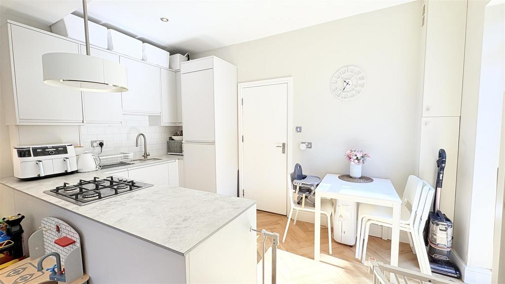 Open Plan Living/Kitchen