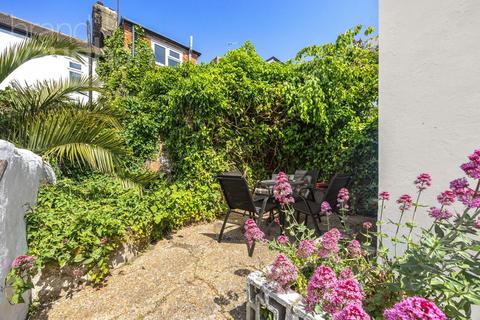 4 bedroom terraced house for sale, Newmarket Road, Brighton, East Sussex, BN2