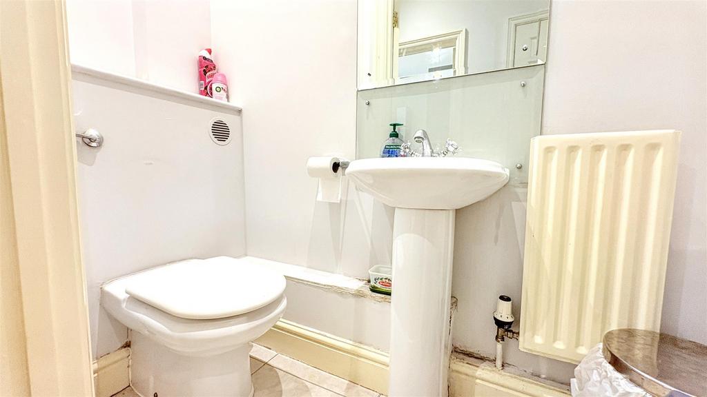Ground Floor WC