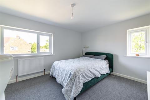 11 Brenkley Close, Dinnington, Newcastle Upon Tyne, NE13 7JN