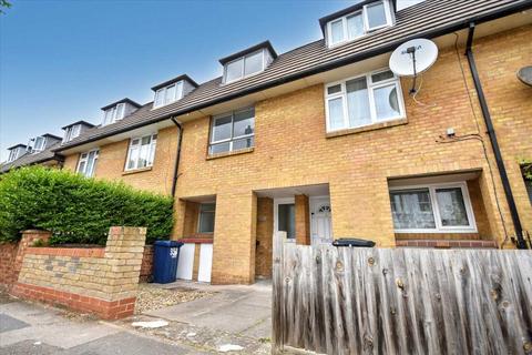 358 Acton Lane, London, W3 8PE