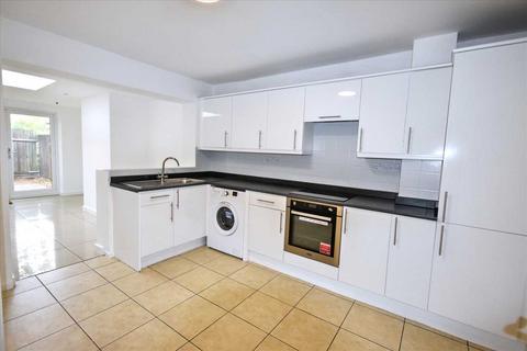 358 Acton Lane, London, W3 8PE