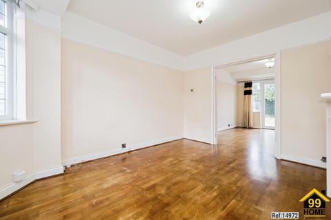 3 bedroom end of terrace house for sale, Joydon Drive, Romford, Essex, RM6