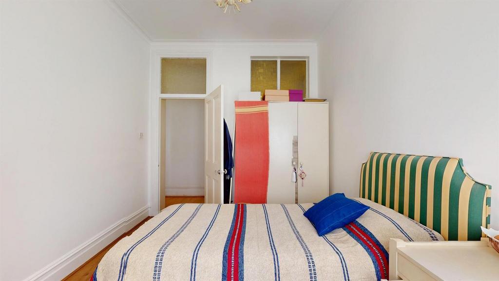 65 SMMbedroom2.2.jpg