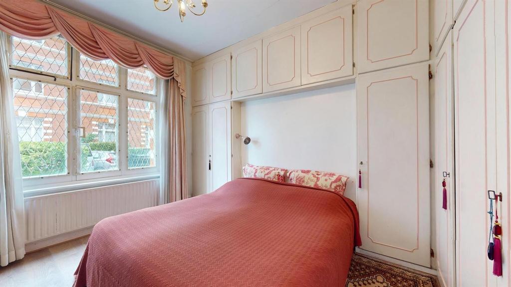 65 SMMmasterbedroom.jpg