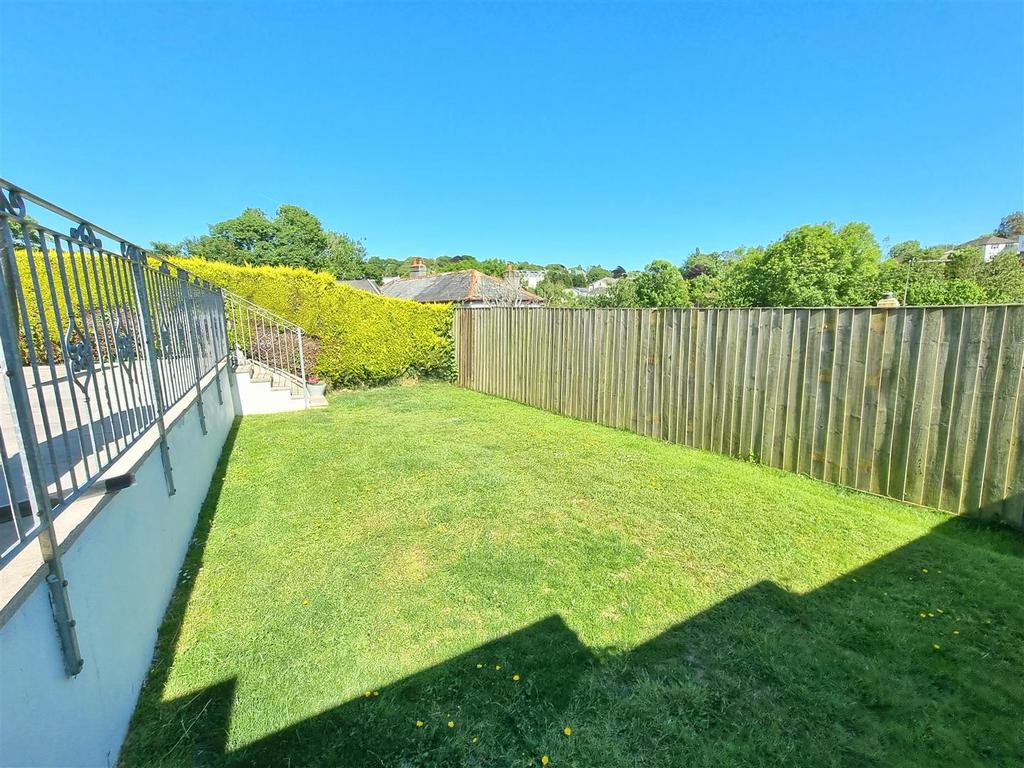Lawn.jpg