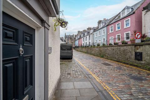 56 High Street, South Queensferry, EH30 9HN