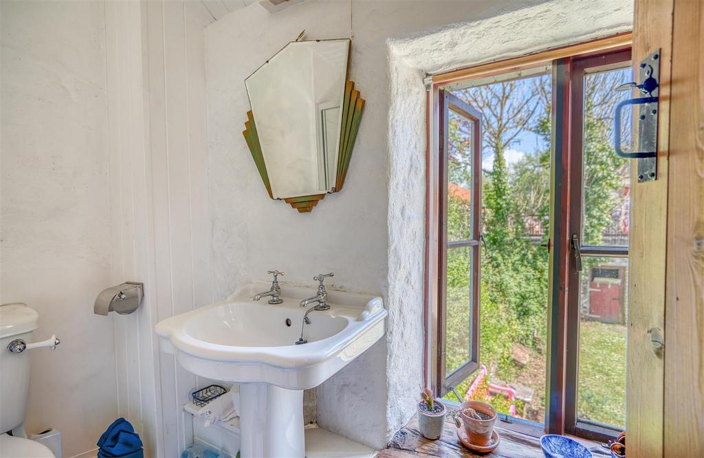 Cottage Shower room