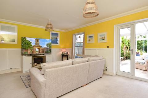28 Ashes Road, Shoeburyness, Southend-on-sea, SS3 9RB