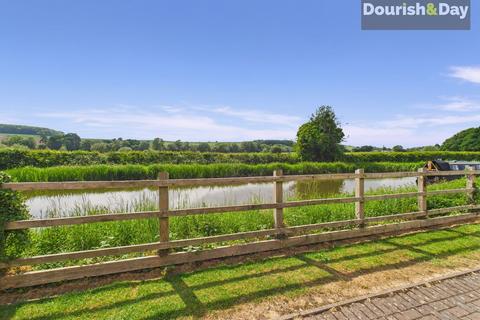 2 bedroom flat for sale, Brandwood Walk, Stafford ST18