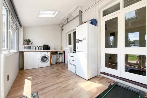 96 Second Avenue, Gillingham, ME7 2HS