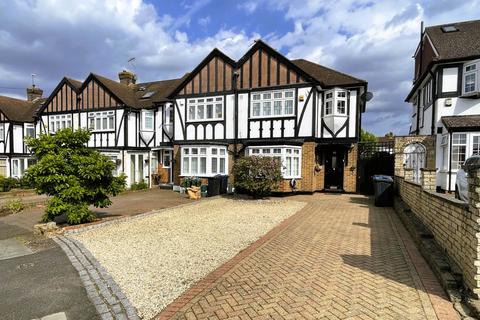 93 Aragon Road, Morden, SM4 4QG