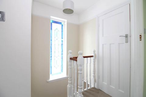 93 Aragon Road, Morden, SM4 4QG