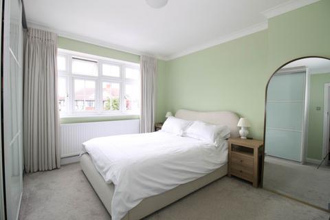 93 Aragon Road, Morden, SM4 4QG