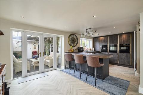 46 Springfield Road, Baildon, Shipley, BD17 5LZ