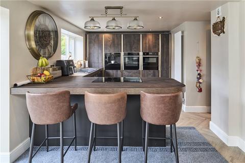 46 Springfield Road, Baildon, Shipley, BD17 5LZ