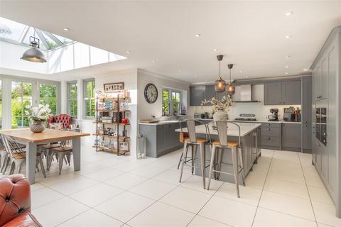 4 bedroom house for sale, Hall Road, Panfield, Braintree