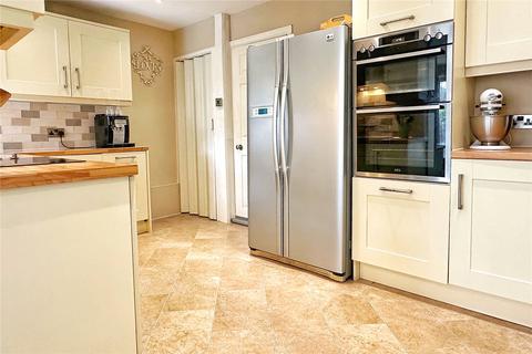 77 Chestnut Street, Chadderton, Oldham, OL9 8HF