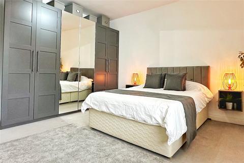 106 Whitegate Lane, Chadderton, Oldham, OL9 8RP
