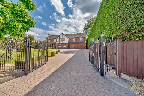 6 Shephard Close, Great Haywood, Stafford, ST18 0FN