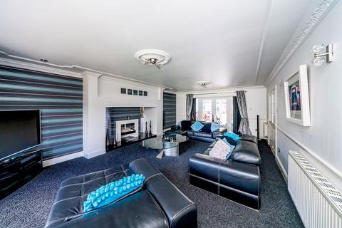 6 Shephard Close, Great Haywood, Stafford, ST18 0FN