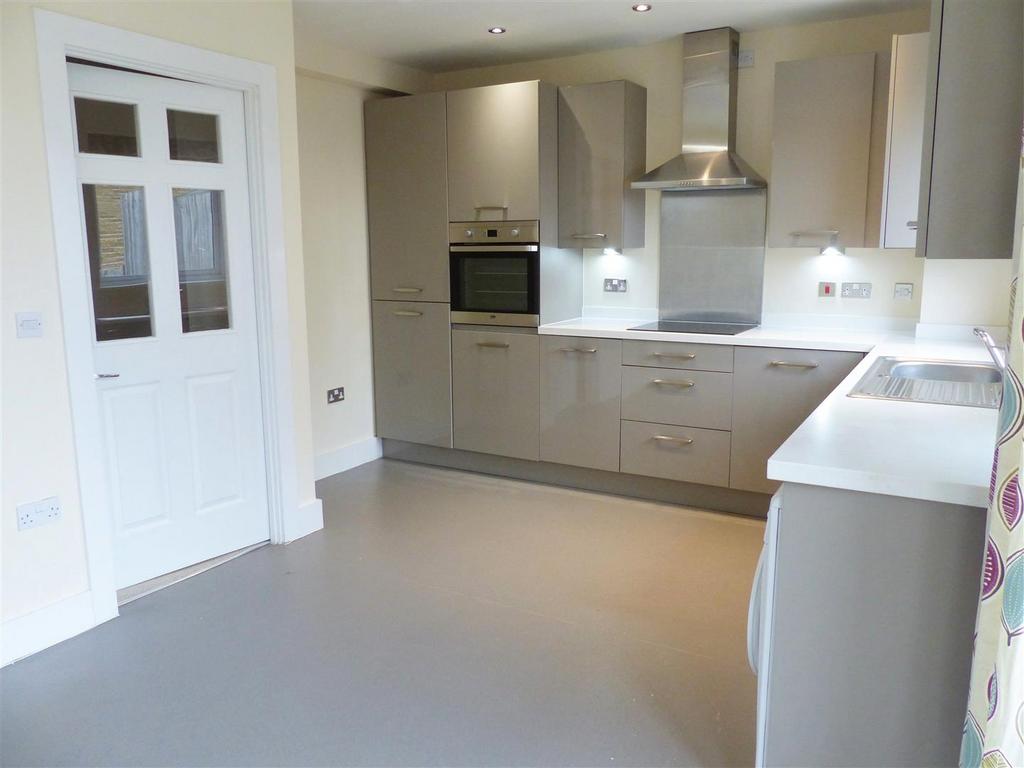 Dining kitchen