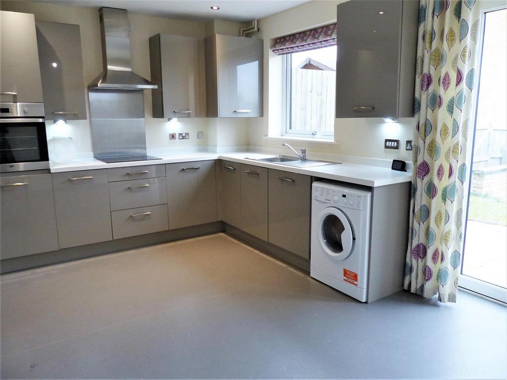 Dining kitchen