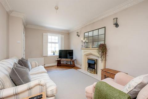 3 bedroom terraced house for sale, Regency Mews, Dringhouses, York, YO24 1LL