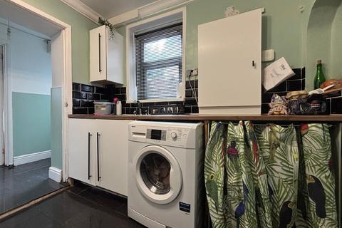 44 Church Road, Barry, CF63 1JX