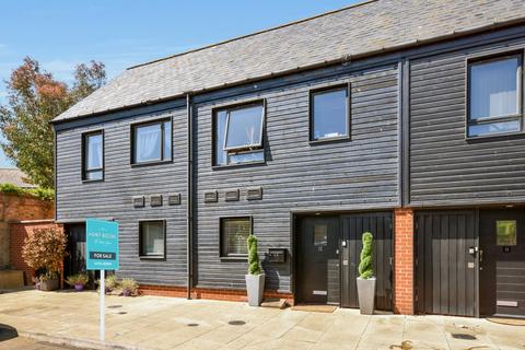 12 Anchor Close, Shoeburyness, Southend-on-sea, SS3 9BZ