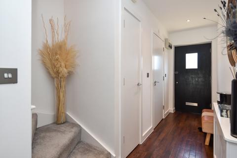12 Anchor Close, Shoeburyness, Southend-on-sea, SS3 9BZ