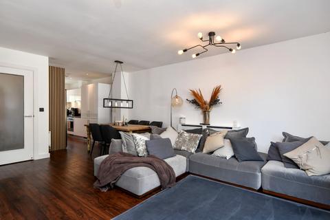 12 Anchor Close, Shoeburyness, Southend-on-sea, SS3 9BZ