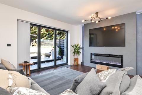 12 Anchor Close, Shoeburyness, Southend-on-sea, SS3 9BZ
