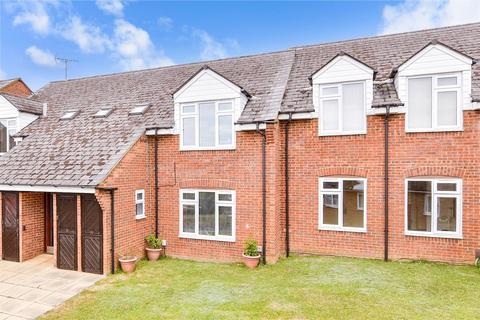 1 bedroom ground floor flat for sale, Henbit Close, Tadworth, Surrey